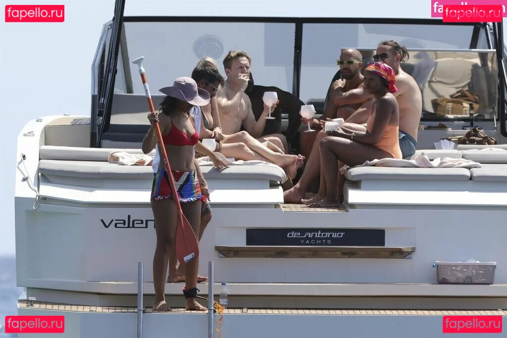 Rochelle Humes Onlyfans Photo Gallery 