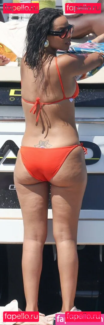 Rochelle Humes Onlyfans Photo Gallery 