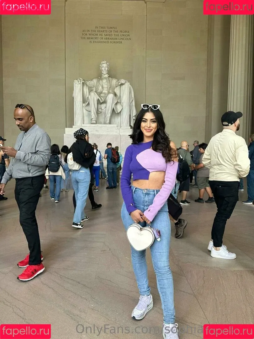 Sophia Leone Onlyfans Photo Gallery 