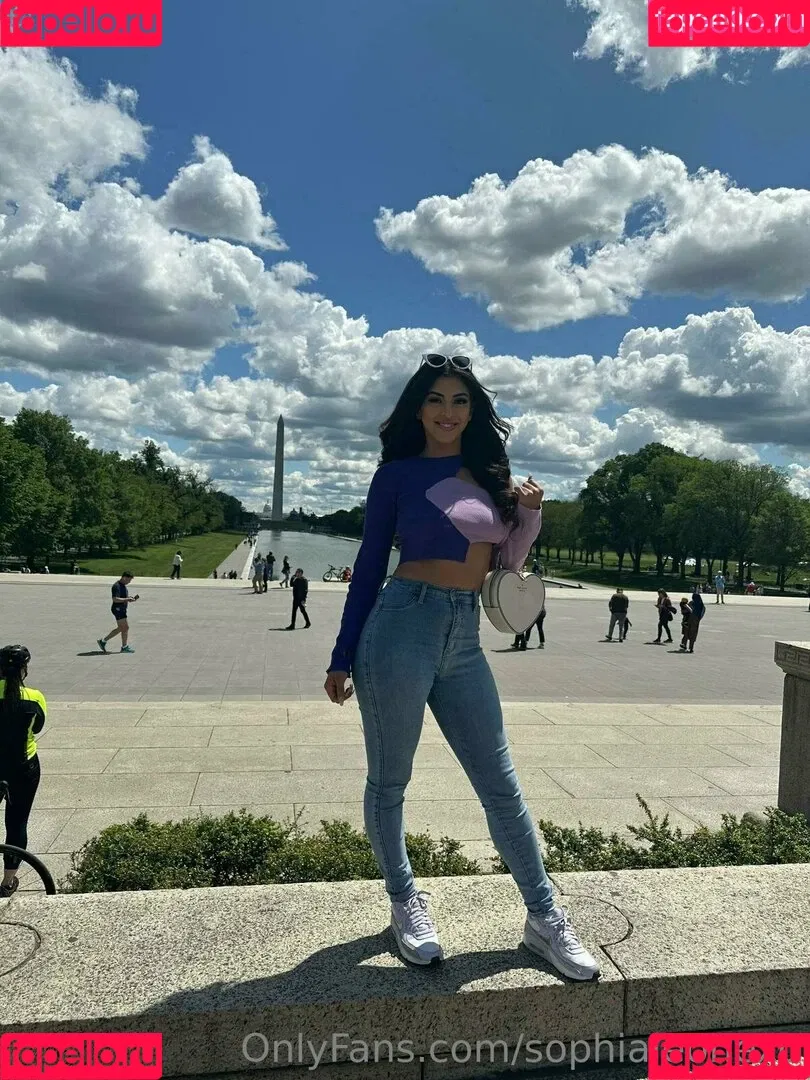 Sophia Leone Onlyfans Photo Gallery 