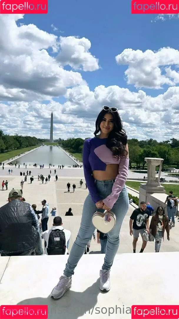 Sophia Leone Onlyfans Photo Gallery 