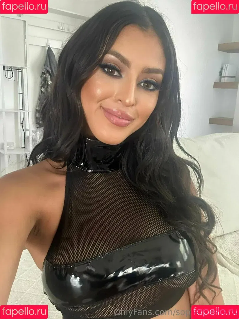 Sophia Leone Onlyfans Photo Gallery 