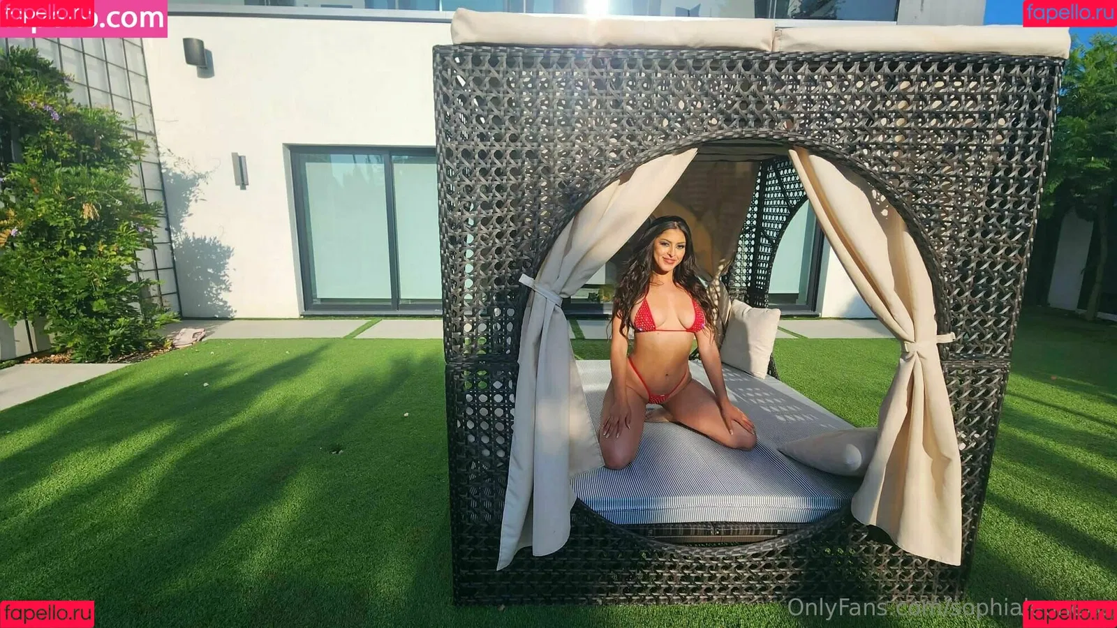 Sophia Leone Onlyfans Photo Gallery 