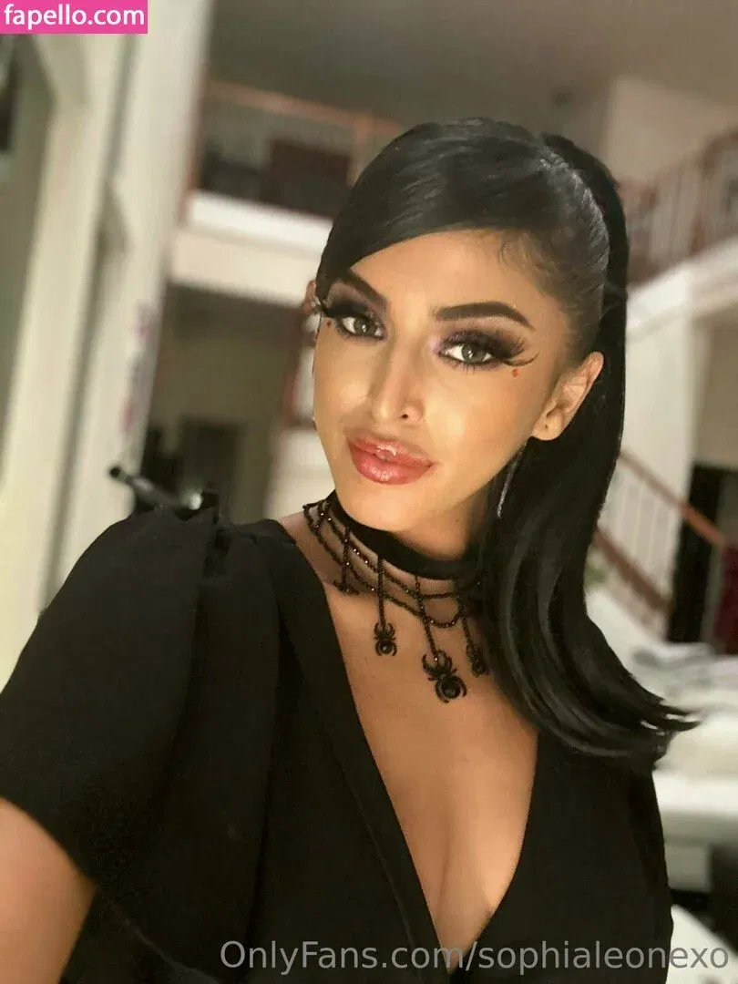 Sophia Leone Onlyfans Photo Gallery 