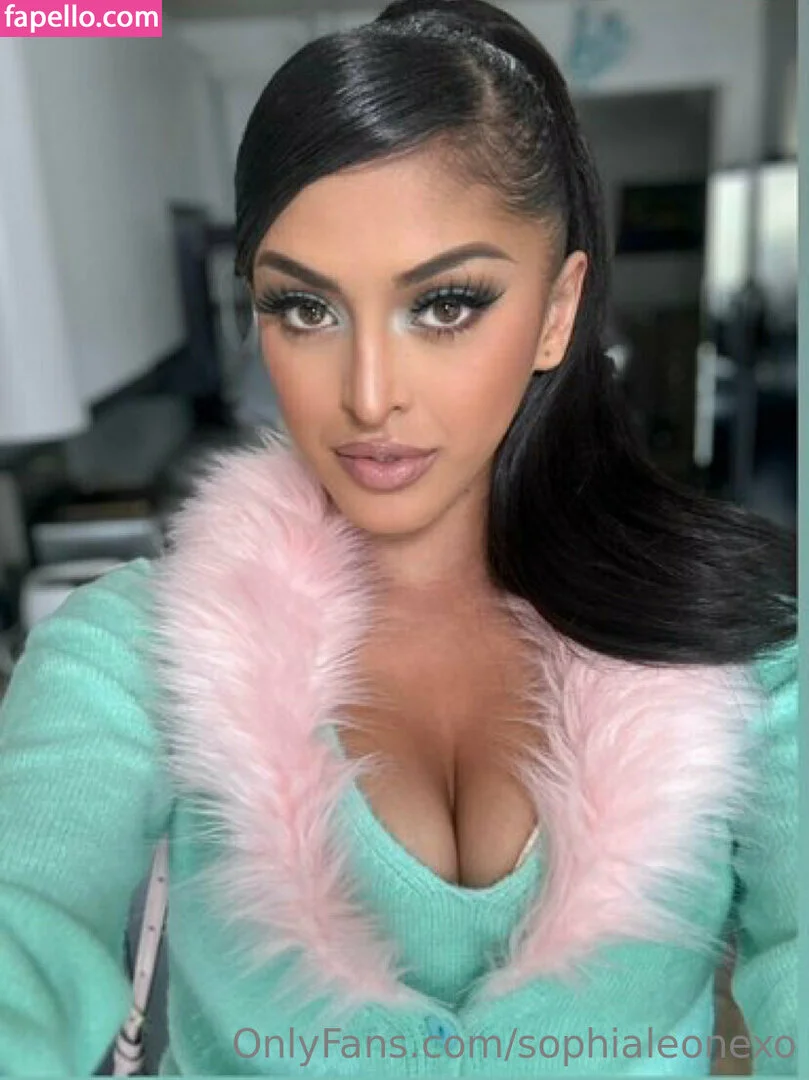 Sophia Leone Onlyfans Photo Gallery 