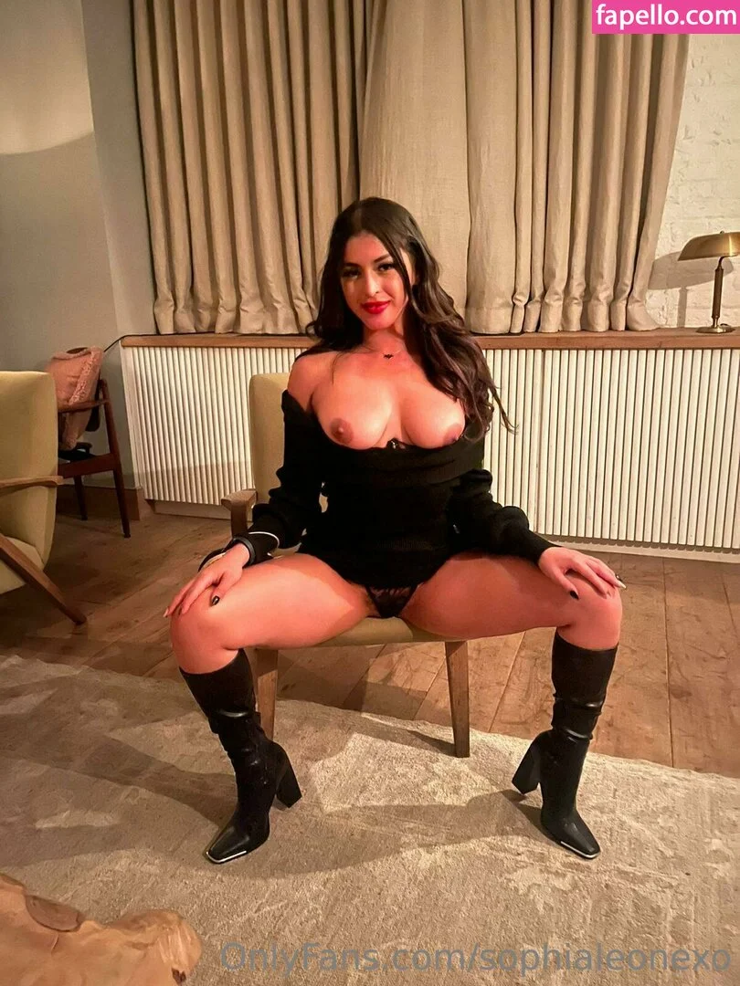 Sophia Leone Onlyfans Photo Gallery 