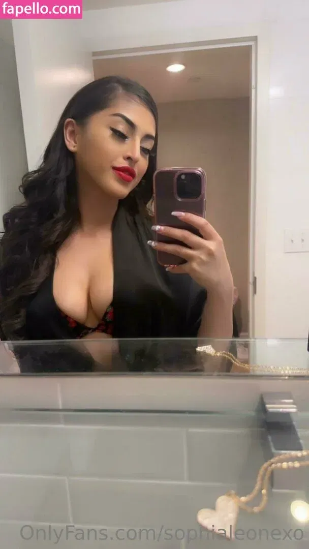 Sophia Leone Onlyfans Photo Gallery 