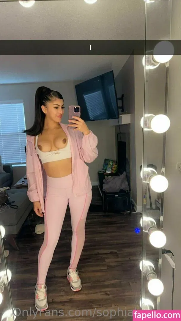 Sophia Leone Onlyfans Photo Gallery 