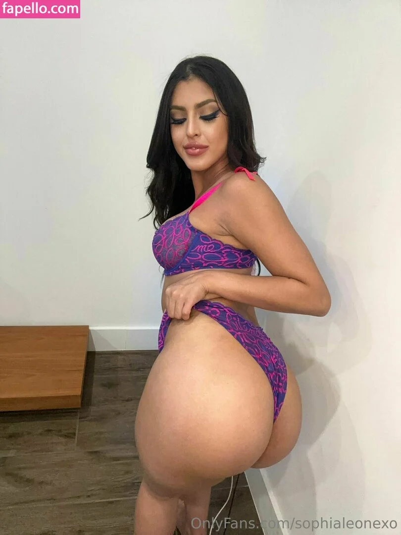 Sophia Leone Onlyfans Photo Gallery 