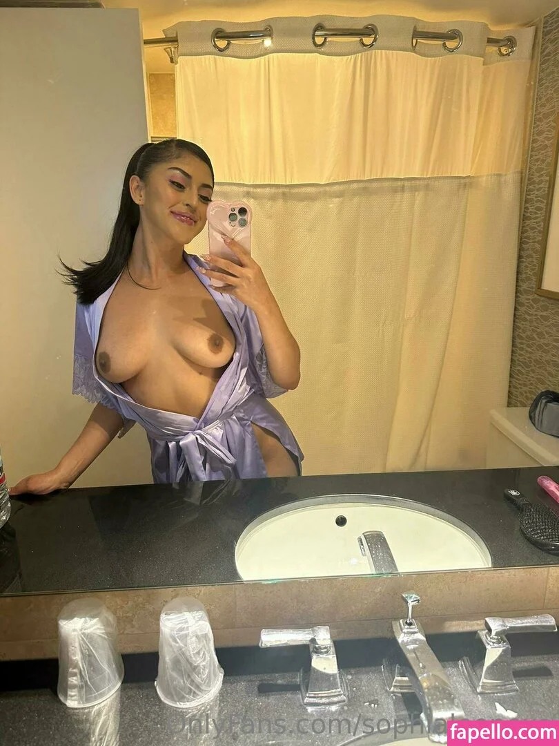 Sophia Leone Onlyfans Photo Gallery 