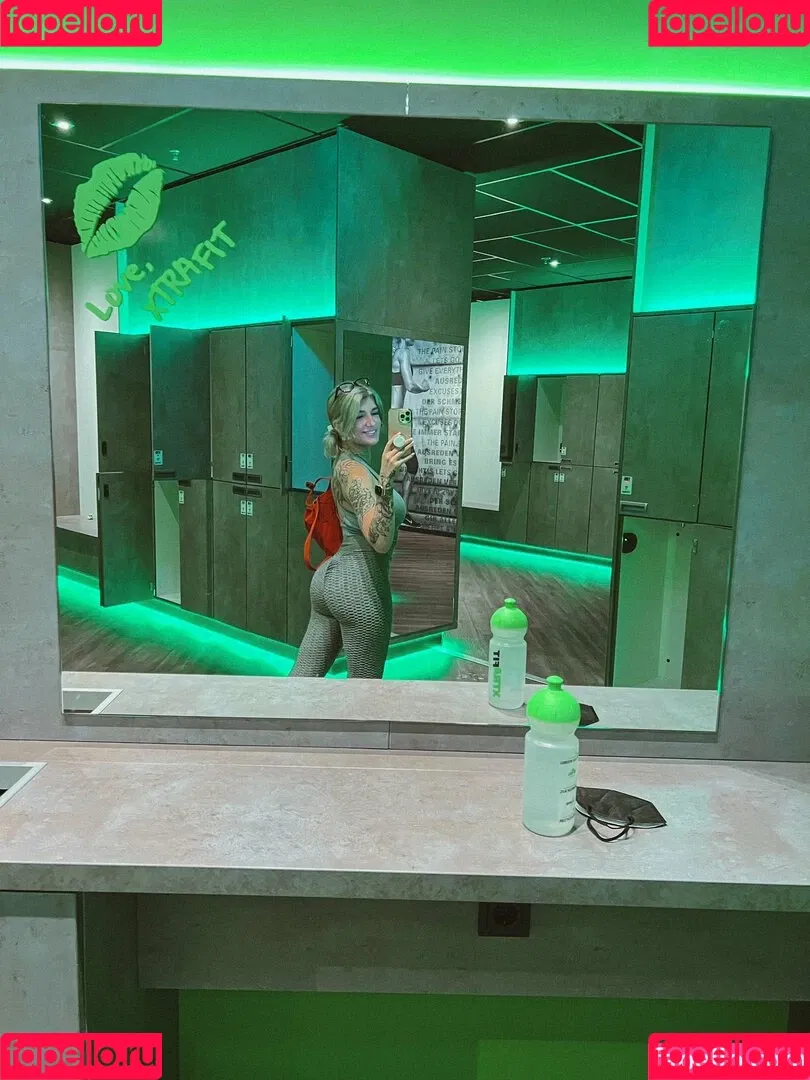 Kunshikitty Onlyfans Photo Gallery 