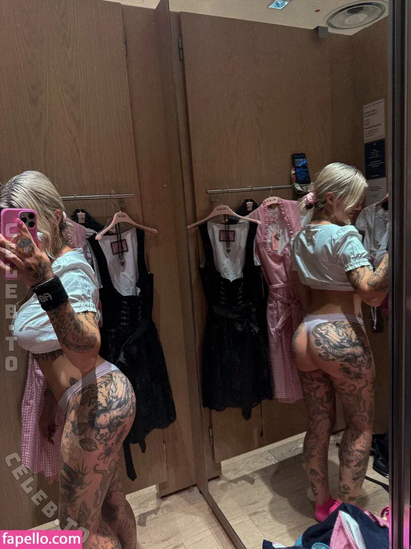 Kunshikitty Onlyfans Photo Gallery 