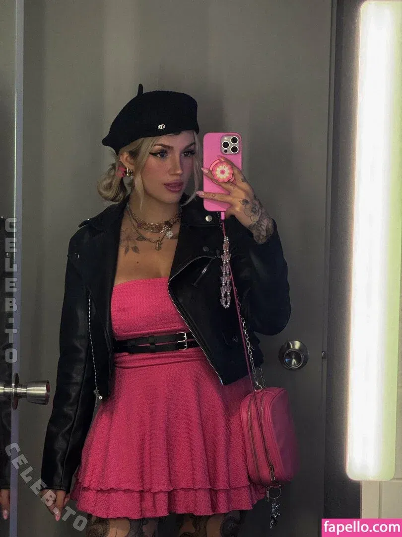 Kunshikitty Onlyfans Photo Gallery 