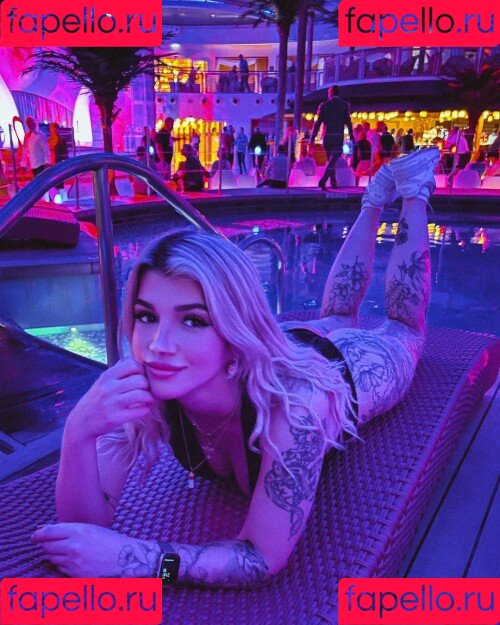 Kunshikitty Onlyfans Photo Gallery 