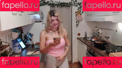 Kunshikitty Onlyfans Photo Gallery 