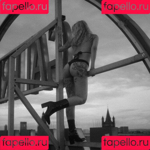 Kunshikitty Onlyfans Photo Gallery 