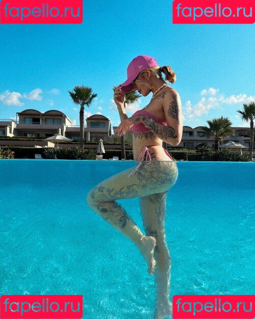 Kunshikitty Onlyfans Photo Gallery 