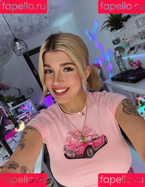 Kunshikitty Onlyfans Photo Gallery 