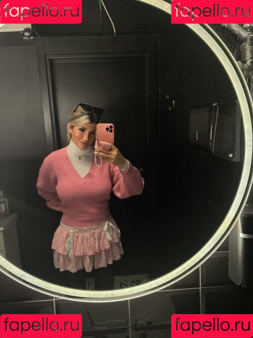 Kunshikitty Onlyfans Photo Gallery 