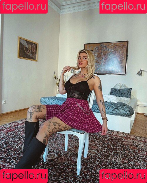 Kunshikitty Onlyfans Photo Gallery 