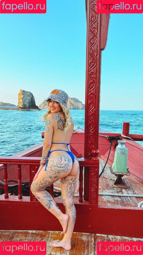 Kunshikitty Onlyfans Photo Gallery 