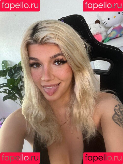 Kunshikitty Onlyfans Photo Gallery 