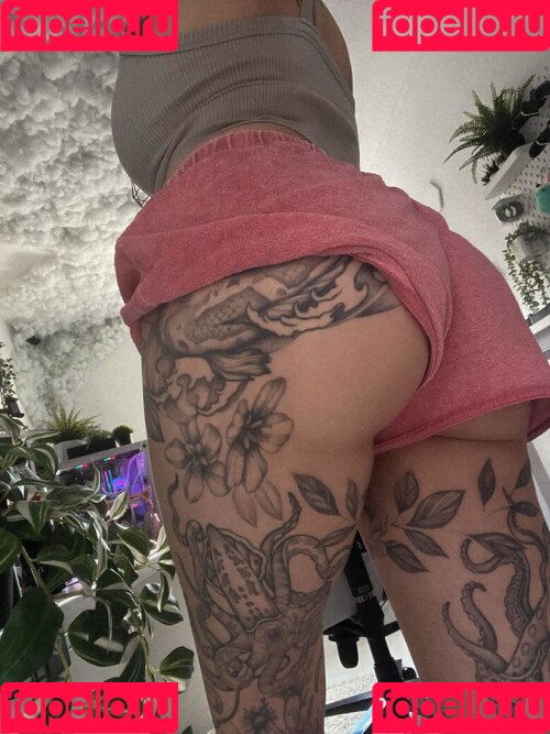 Kunshikitty Onlyfans Photo Gallery 