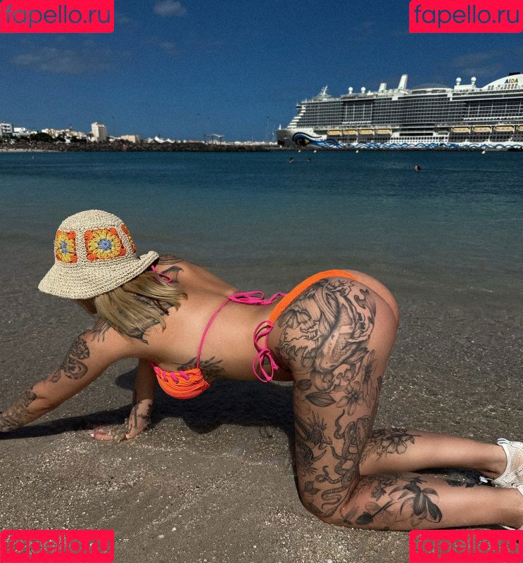 Kunshikitty Onlyfans Photo Gallery 