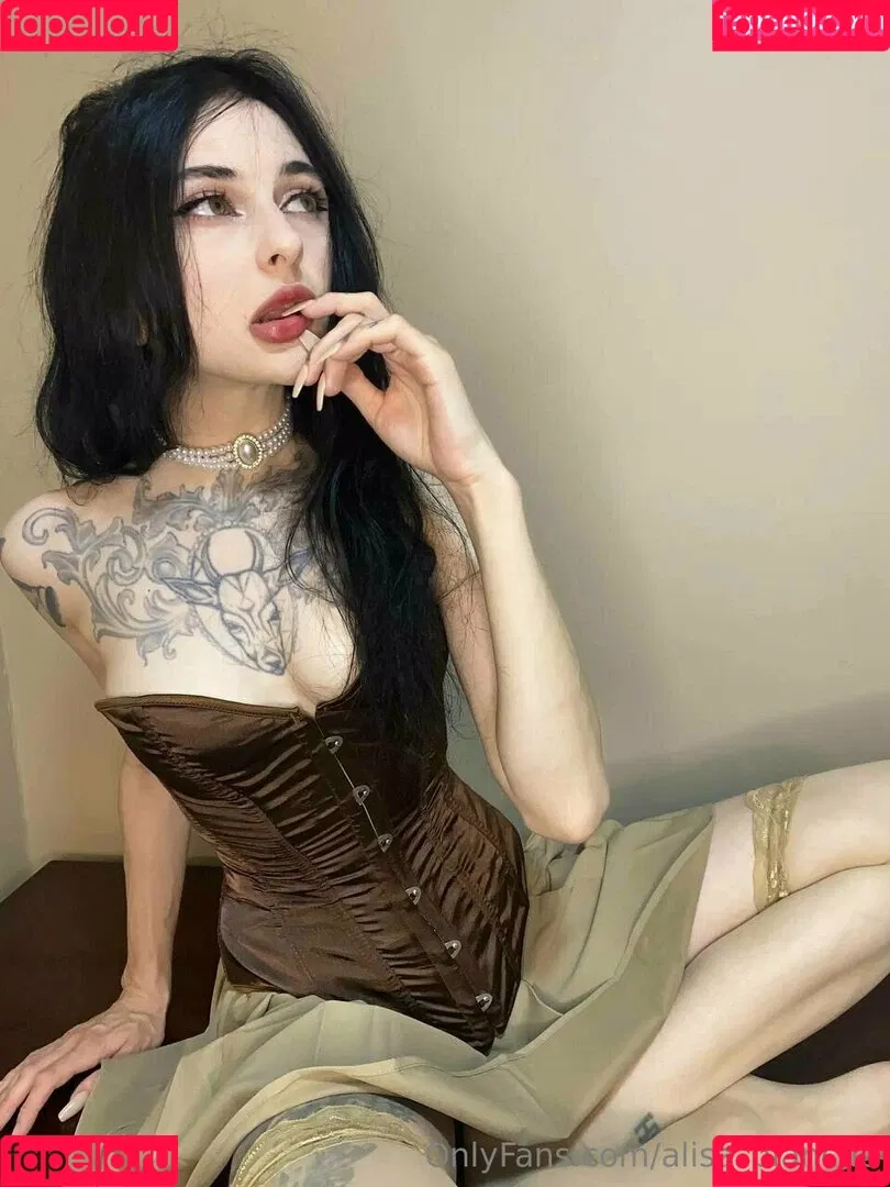 alisa_blanche Onlyfans Photo Gallery 