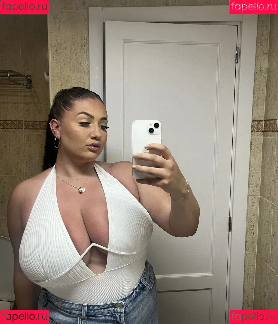 chelsea-leigh Onlyfans Photo Gallery 