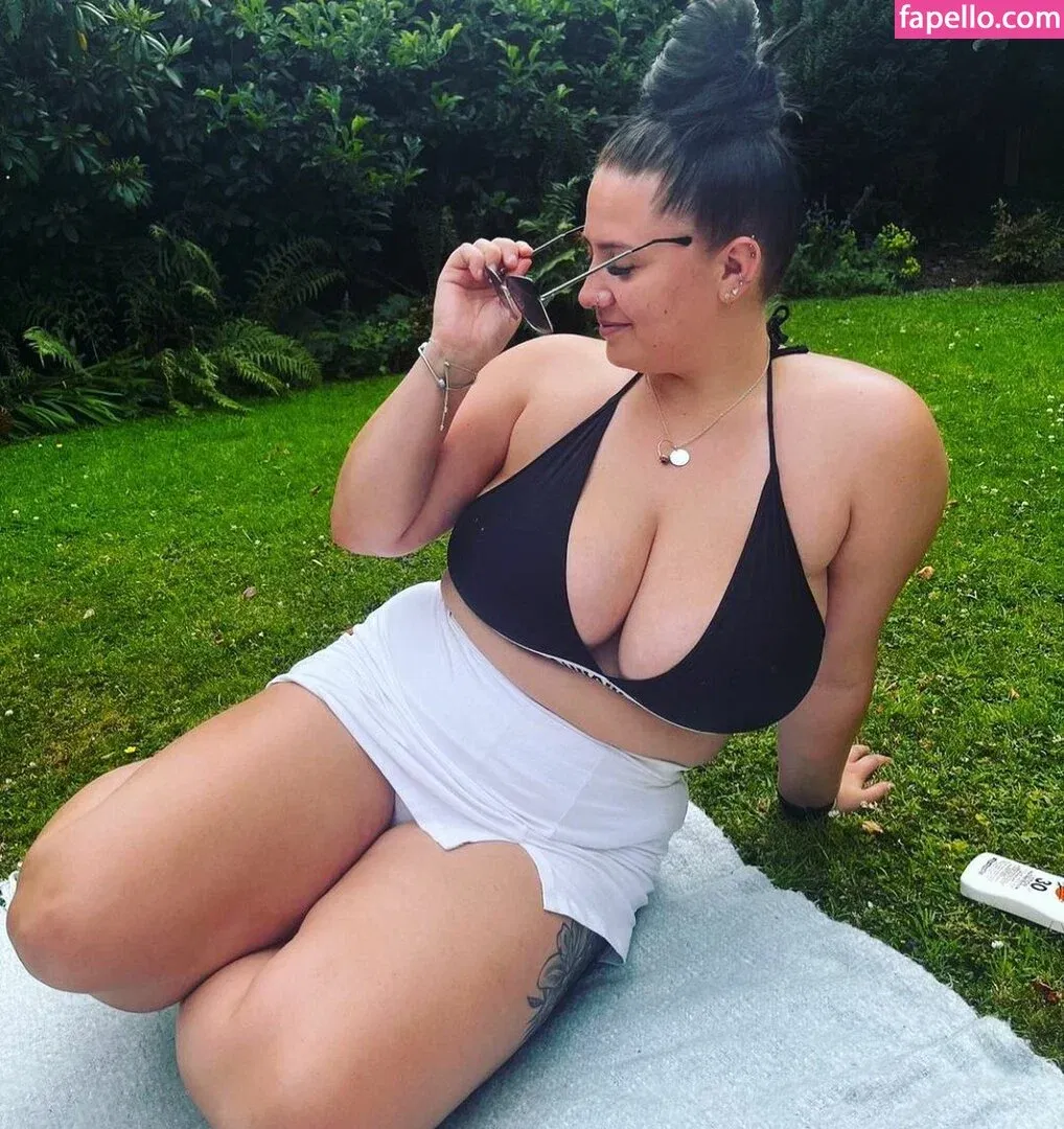 chelsea-leigh Onlyfans Photo Gallery 