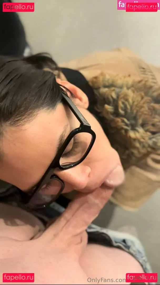 timthepet Onlyfans Photo Gallery 