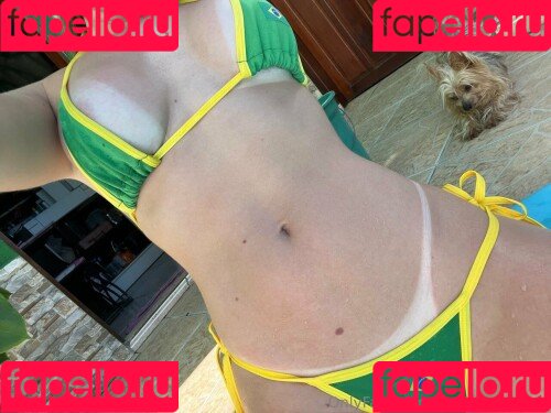 Caroline Rieger Onlyfans Photo Gallery 