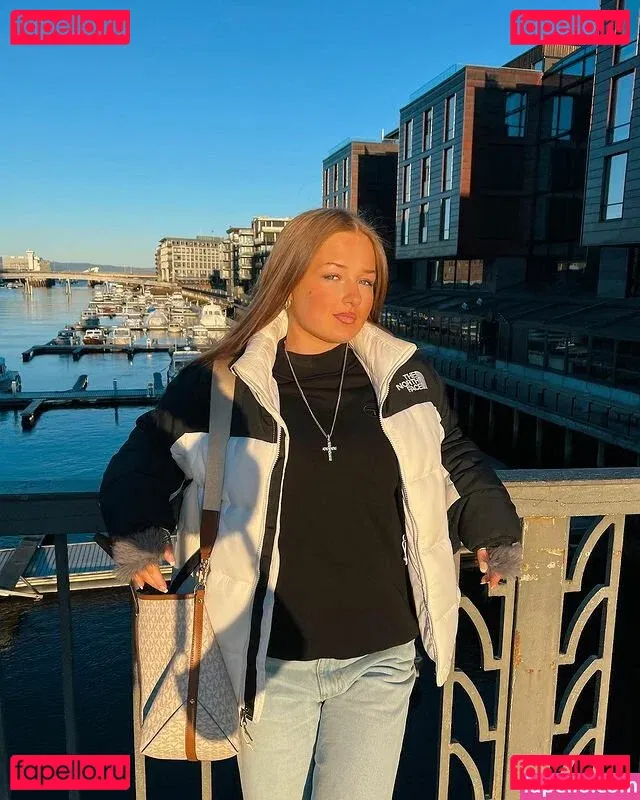 vanessasundet Onlyfans Photo Gallery 