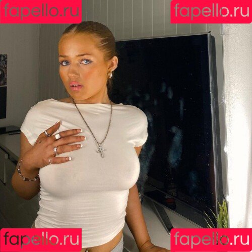 vanessasundet Onlyfans Photo Gallery 