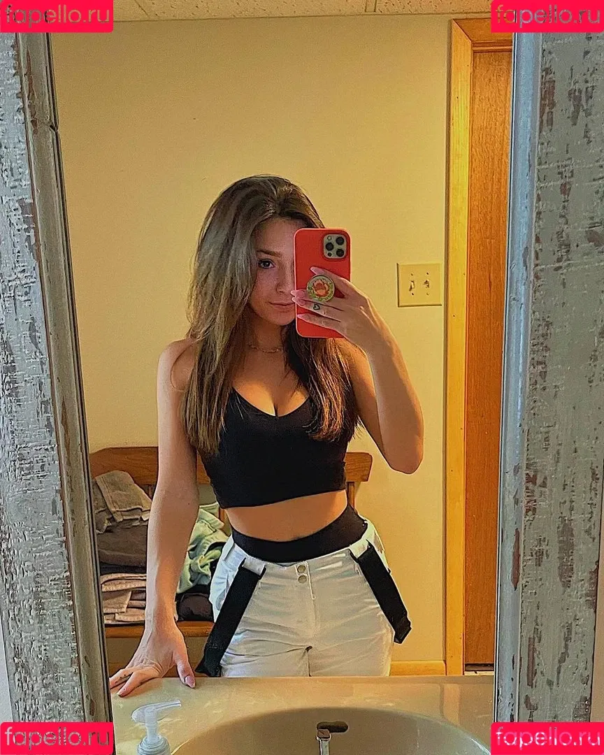 Taylor Alesia Onlyfans Photo Gallery 