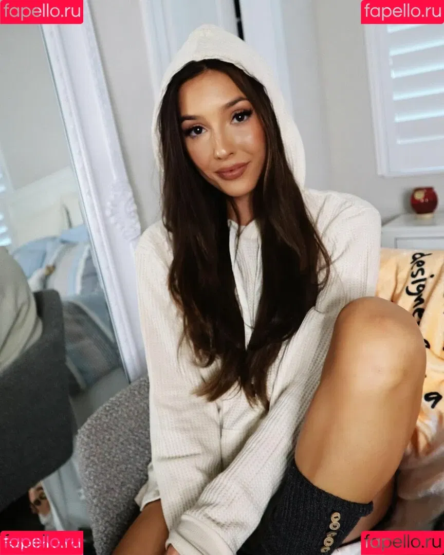 Taylor Alesia Onlyfans Photo Gallery 