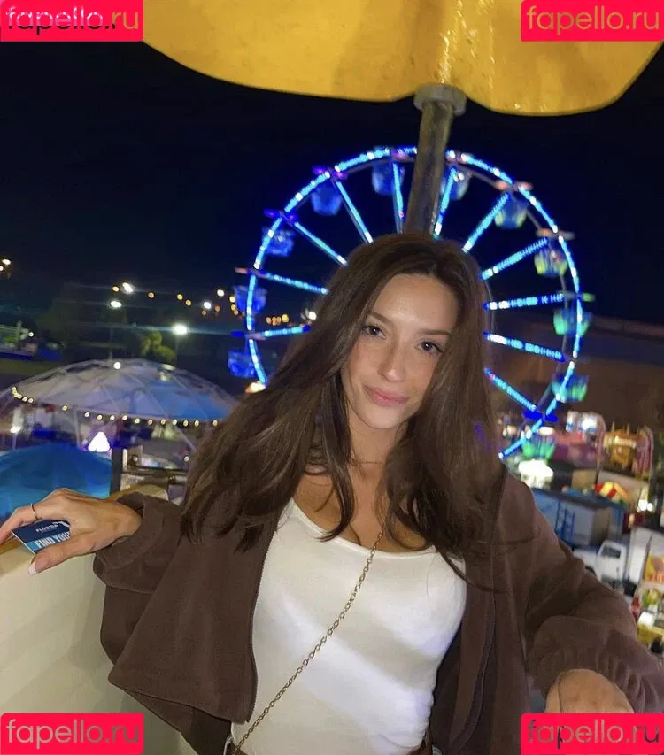 Taylor Alesia Onlyfans Photo Gallery 