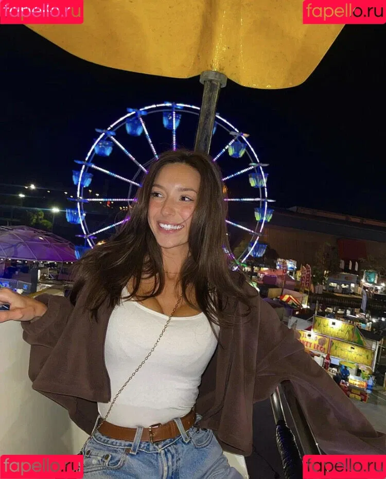 Taylor Alesia Onlyfans Photo Gallery 