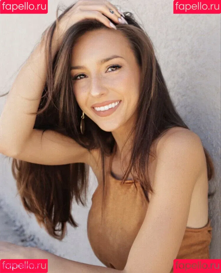 Taylor Alesia Onlyfans Photo Gallery 