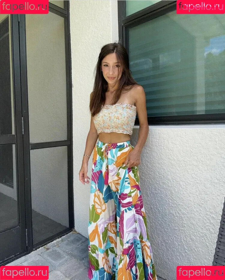 Taylor Alesia Onlyfans Photo Gallery 