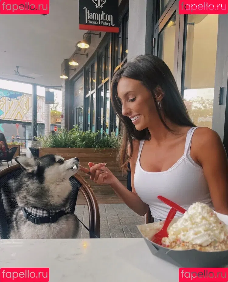 Taylor Alesia Onlyfans Photo Gallery 