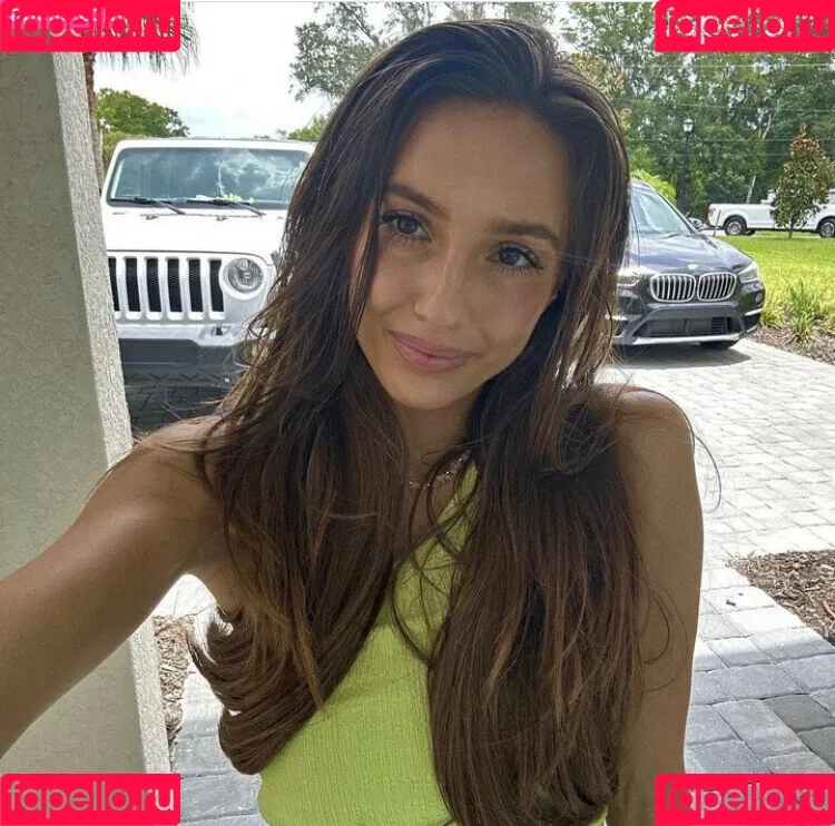 Taylor Alesia Onlyfans Photo Gallery 