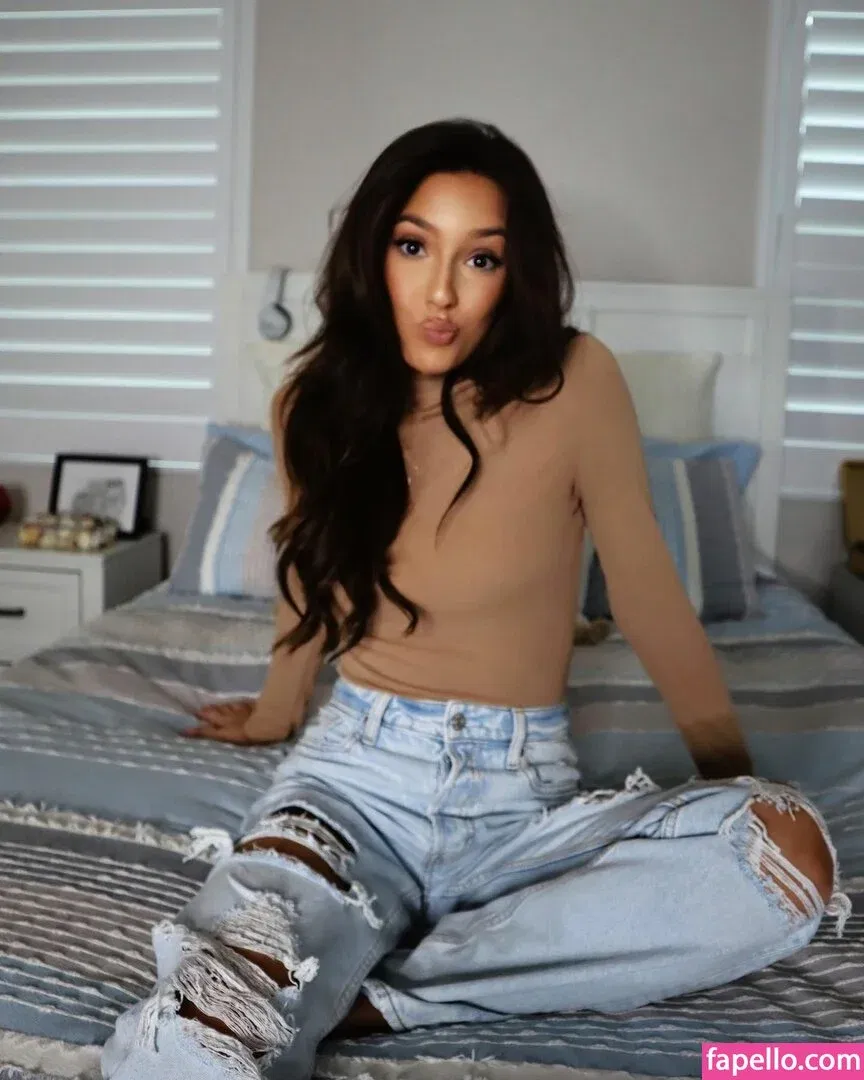 Taylor Alesia Onlyfans Photo Gallery 