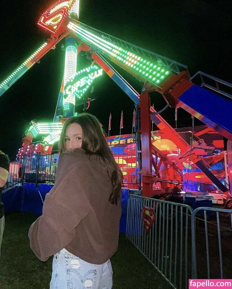 Taylor Alesia Onlyfans Photo Gallery 