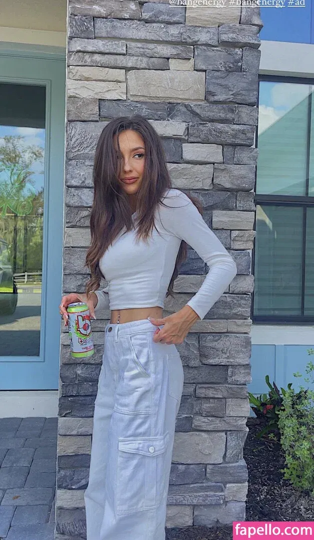 Taylor Alesia Onlyfans Photo Gallery 