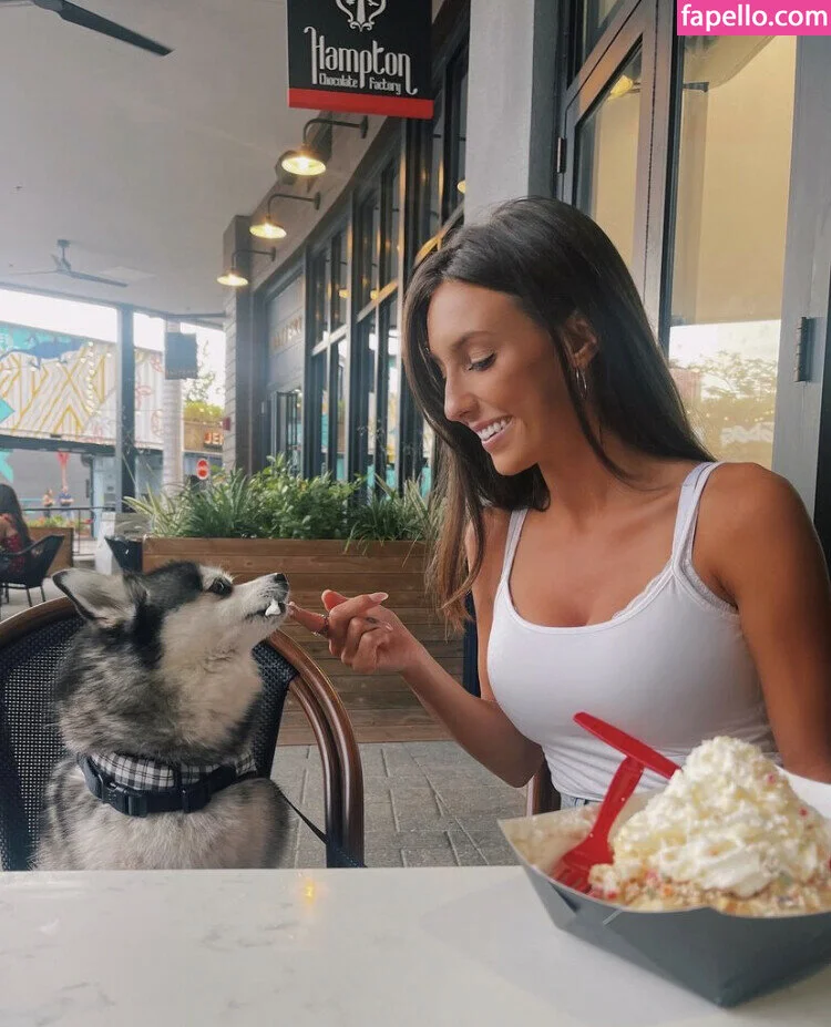 Taylor Alesia Onlyfans Photo Gallery 