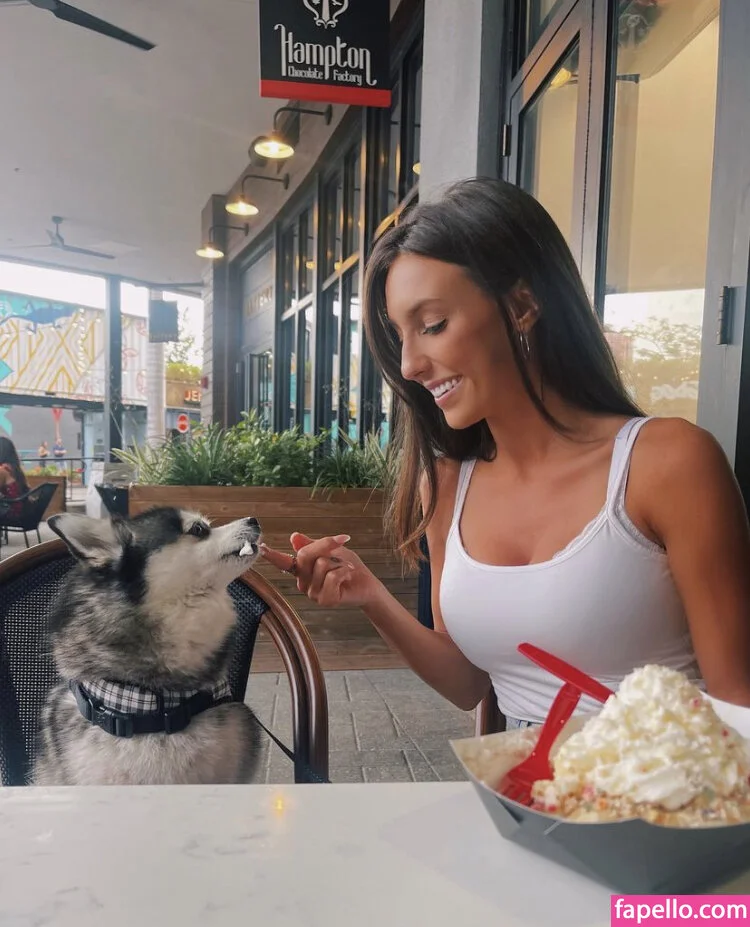 Taylor Alesia Onlyfans Photo Gallery 