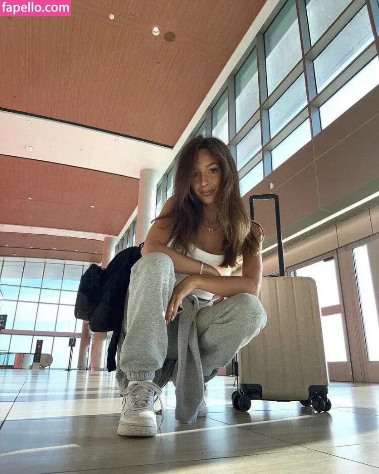 Taylor Alesia Onlyfans Photo Gallery 