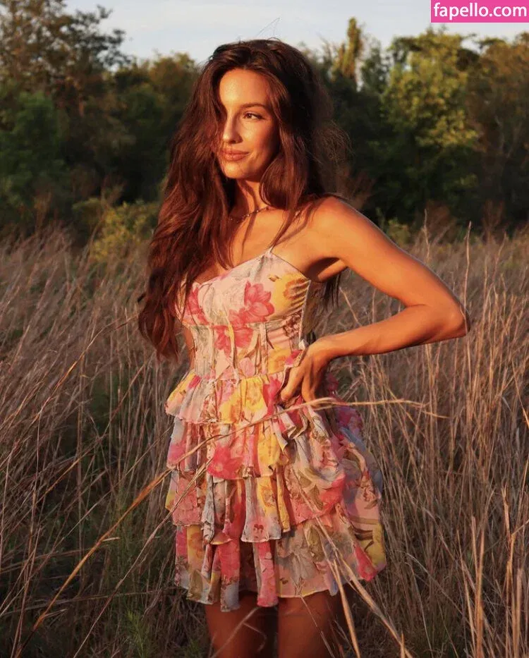 Taylor Alesia Onlyfans Photo Gallery 